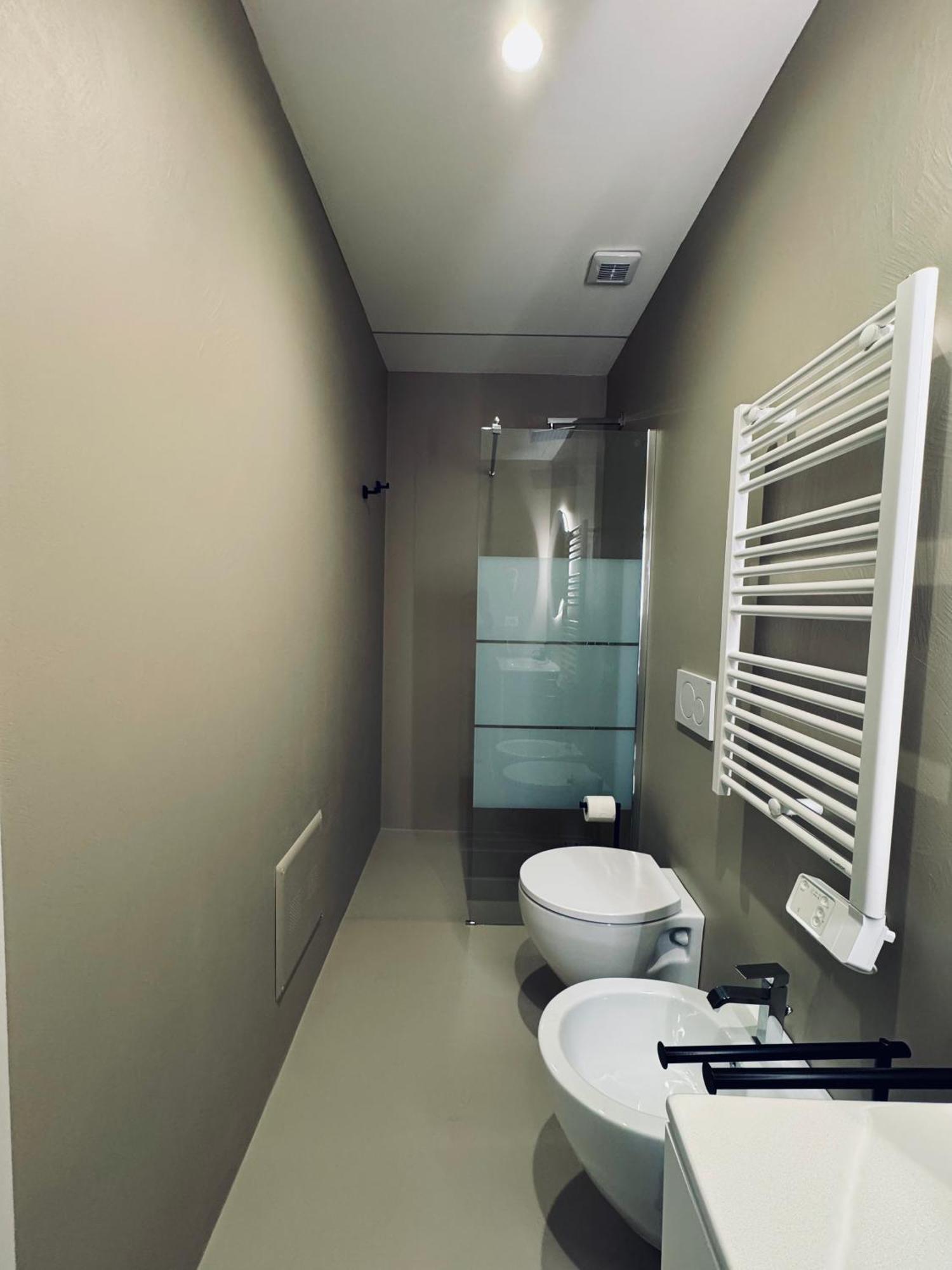 Appartamento Maison 32 - Luxury Con Jacuzzi E Cucina - Station Bari