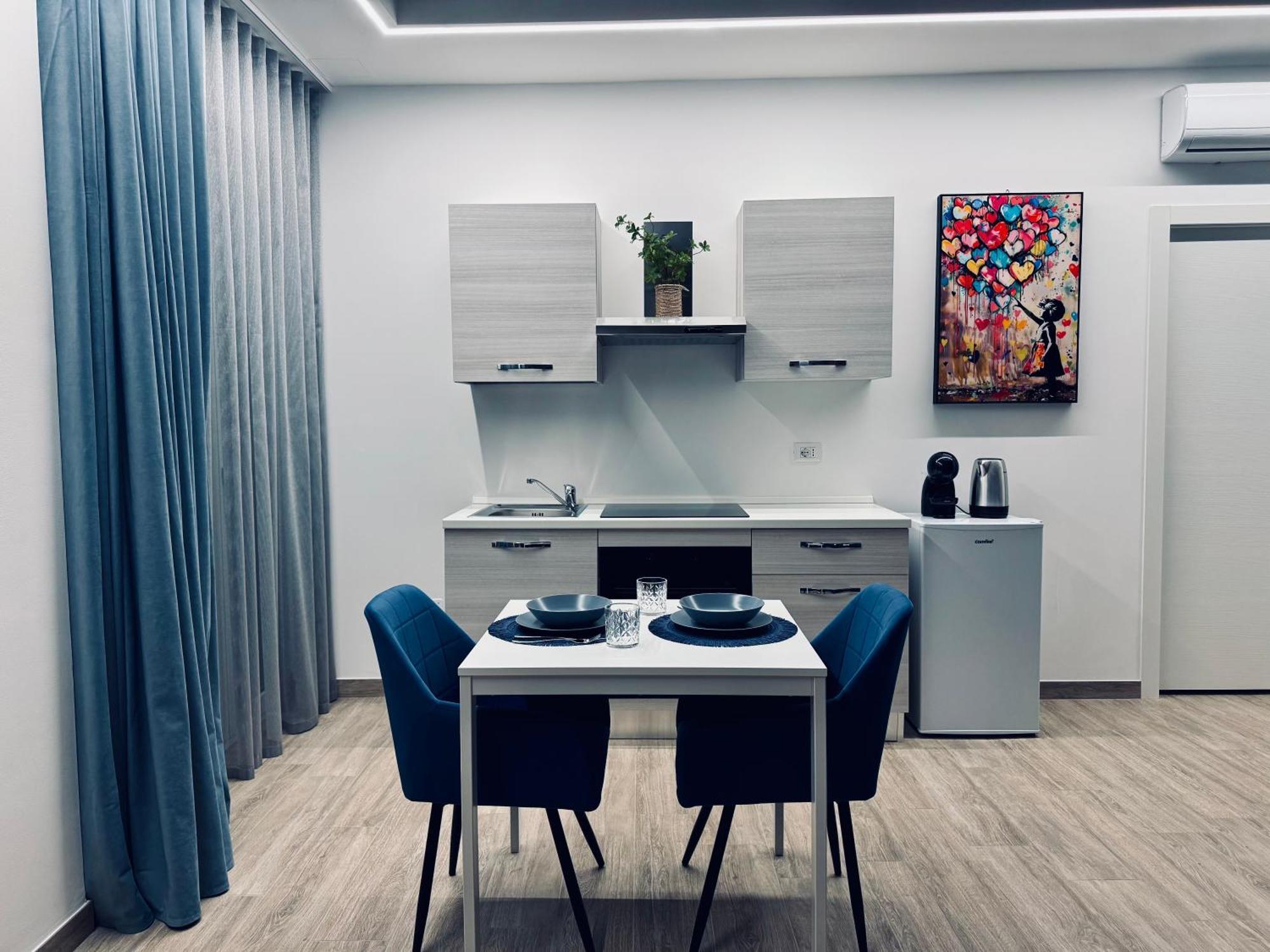 Maison 32 - Luxury Con Jacuzzi E Cucina - Station * Bari